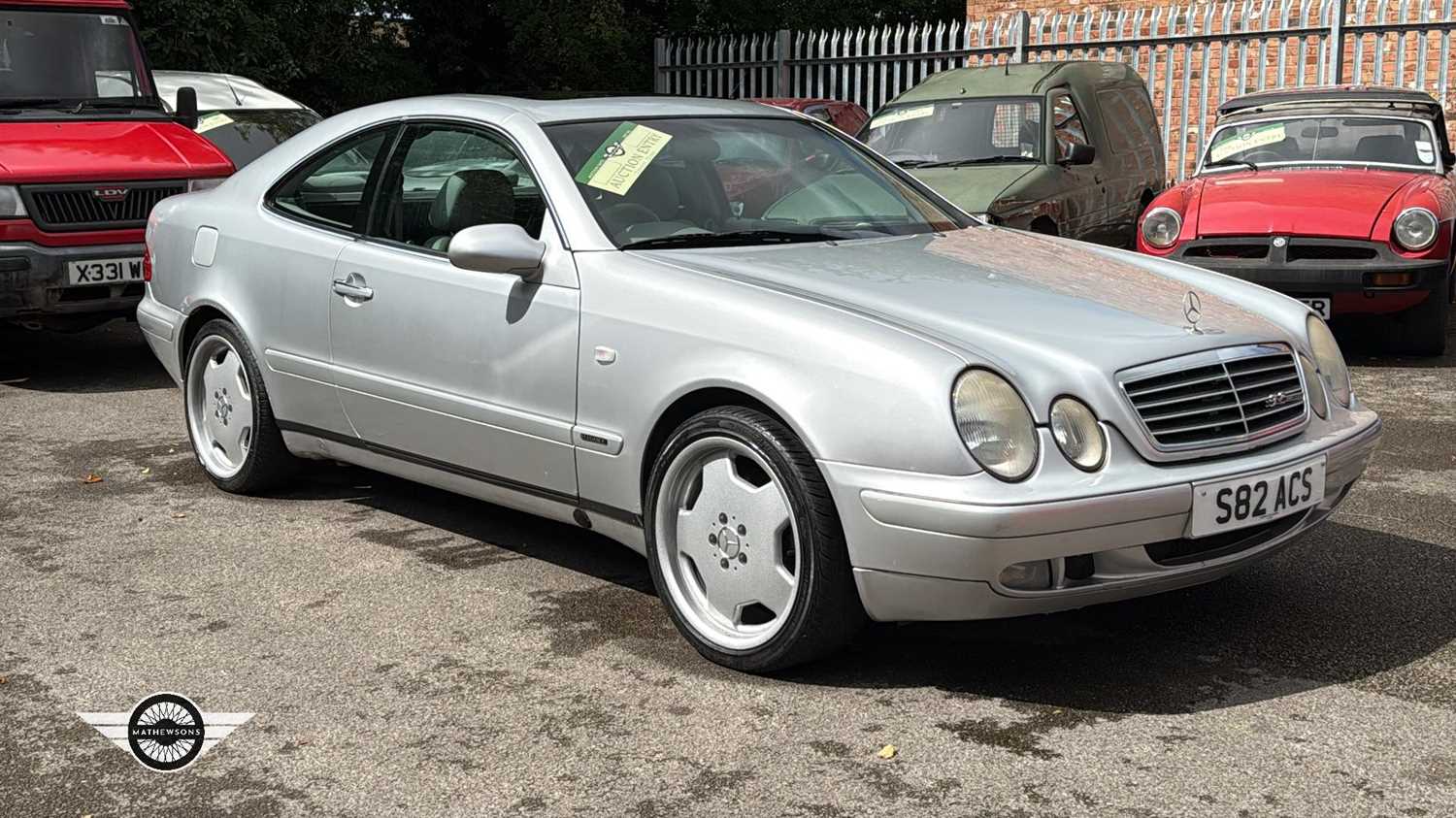 Lot 642 - 1998 MERCEDES CLK 320 ELEGANCE AUTO