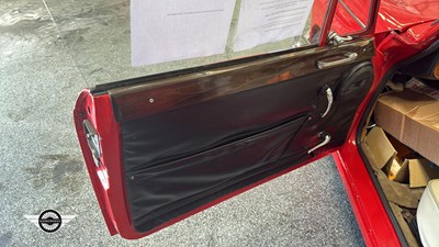 Lot 818 - 1971 TRIUMPH VITESSE