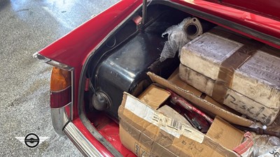 Lot 818 - 1971 TRIUMPH VITESSE