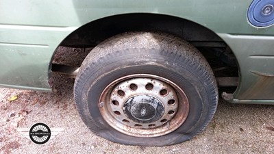 Lot 160 - 1992 FORD ESCORT POPULAR