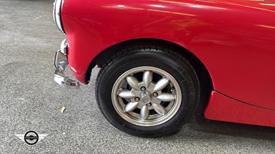 Lot 24 - 1976 MG MIDGET 1500