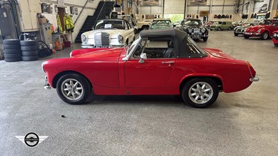 Lot 24 - 1976 MG MIDGET 1500