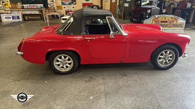 Lot 24 - 1976 MG MIDGET 1500