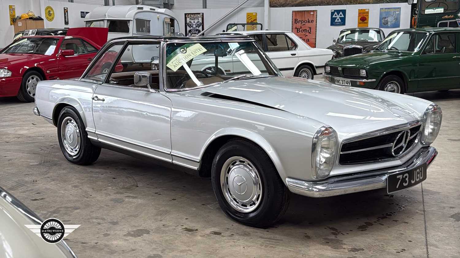Lot 666 - 1964 MERCEDES 230 SL