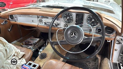 Lot 666 - 1964 MERCEDES 230 SL