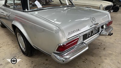 Lot 666 - 1964 MERCEDES 230 SL