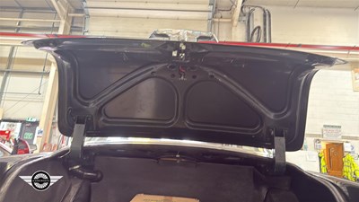 Lot 744 - 1971 ROVER 3.5 LITRE