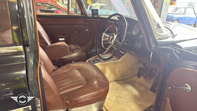Lot 744 - 1971 ROVER 3.5 LITRE