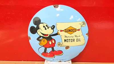 Lot 637 - SUNOCO MICKEY MOUSE MOTOR OIL ENAMEL SIGN 12" DIA