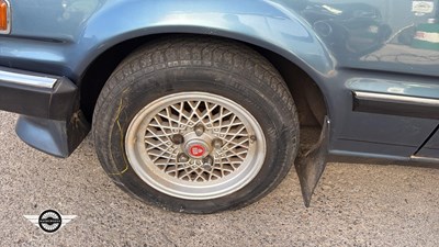 Lot 38 - 1982 ROVER 3500 VITESSE