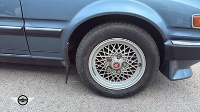 Lot 38 - 1982 ROVER 3500 VITESSE