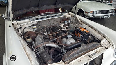 Lot 732 - 1965 MERCEDES