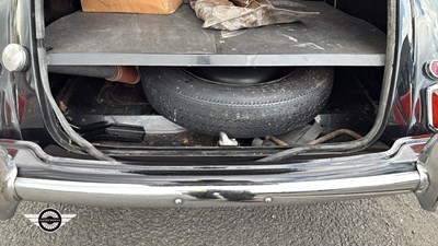 Lot 49 - 1954 MORRIS MINOR