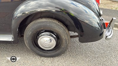 Lot 49 - 1954 MORRIS MINOR