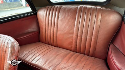 Lot 49 - 1954 MORRIS MINOR