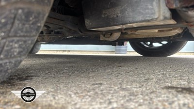 Lot 144 - 1999 MERCEDES V220 CDI AMBIENTE AUTO