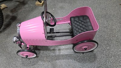 Lot 277 - PINK CHILD'S PEDAL CAR