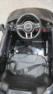 Lot 108 - AUDI TT RS CHILD'S ELECTRIC CAR WITH MP3 PLAYER