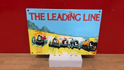 Lot 816 - THE LEADING LINE SHELL MOTOR OIL ENAMEL SIGN 12" X 8"