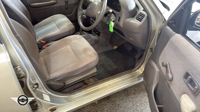 Lot 50 - 1994 NISSAN MICRA LX AUTO