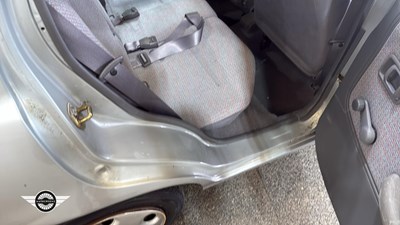 Lot 50 - 1994 NISSAN MICRA LX AUTO