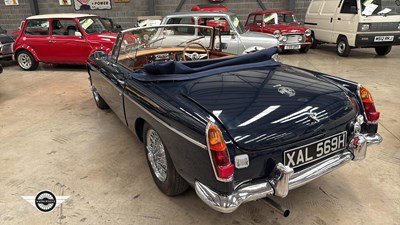 Lot 62 - 1969 MG B