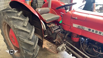 Lot 28 - 1965 MASSEY FERGUSON