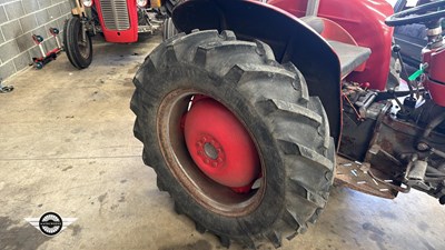 Lot 28 - 1965 MASSEY FERGUSON