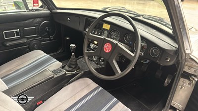 Lot 114 - 1981 MG B GT
