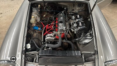Lot 114 - 1981 MG B GT