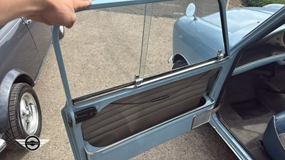 Lot 132 - 1960 AUSTIN