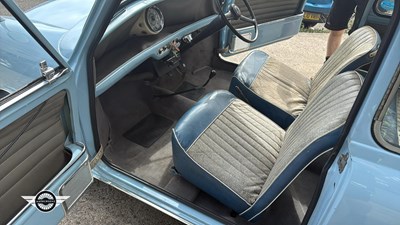 Lot 132 - 1960 AUSTIN