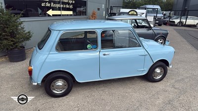 Lot 132 - 1960 AUSTIN