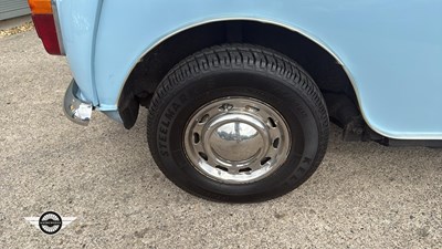 Lot 132 - 1960 AUSTIN