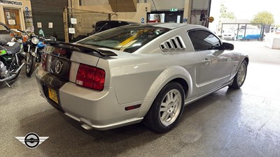 Lot 92 - 2006 FORD