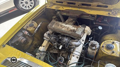 Lot 142 - 1974 TRIUMPH STAG
