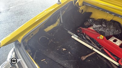 Lot 142 - 1974 TRIUMPH STAG
