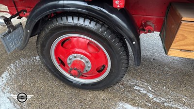 Lot 104 - 1937 CHEVROLET GMC