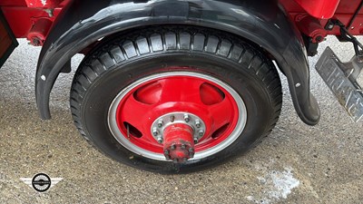 Lot 104 - 1937 CHEVROLET GMC