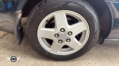 Lot 172 - 1998 TOYOTA MR2 GT 16V
