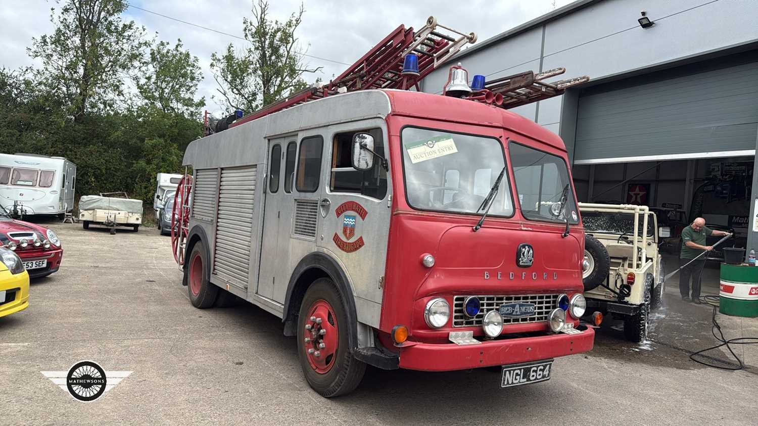 Lot 98 - 1963 BEDFORD