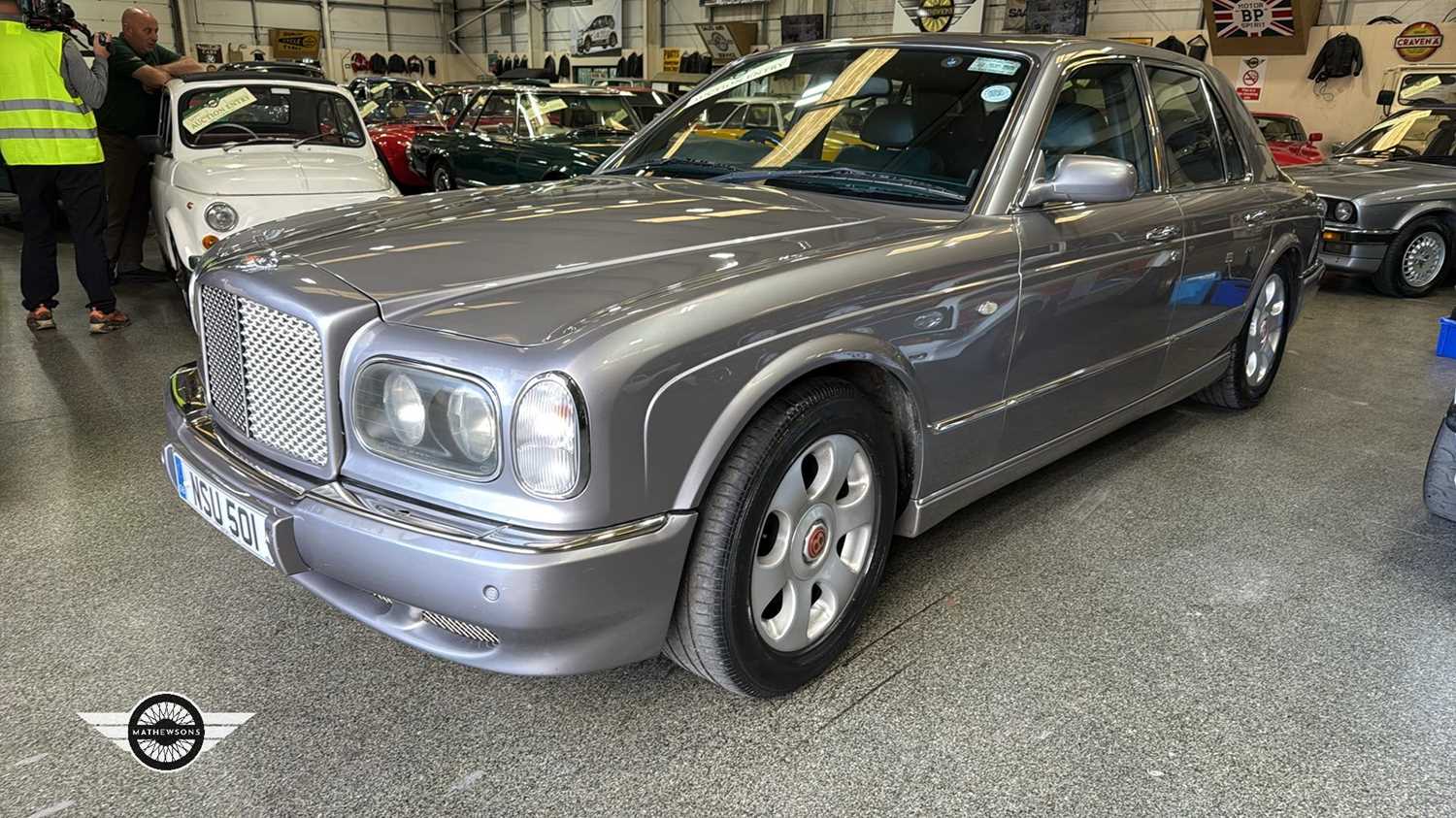 Lot 186 - 1999 BENTLEY ARNAGE RED LABEL AUTO