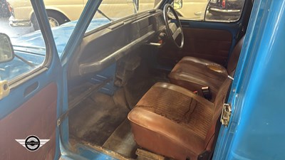 Lot 192 - 1984 RENAULT 4 F6