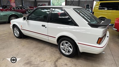 Lot 274 - 1987 FORD ESCORT XR3 INJ