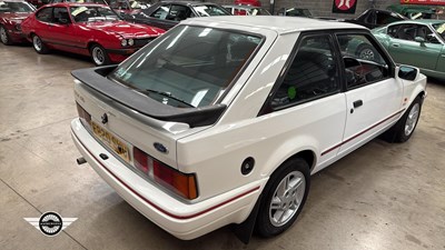 Lot 274 - 1987 FORD ESCORT XR3 INJ