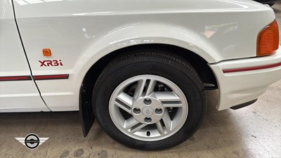 Lot 274 - 1987 FORD ESCORT XR3 INJ