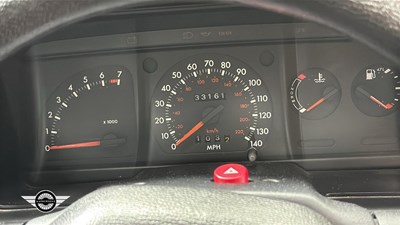 Lot 274 - 1987 FORD ESCORT XR3 INJ