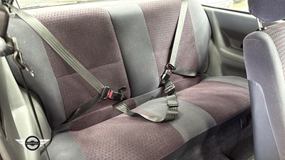 Lot 274 - 1987 FORD ESCORT XR3 INJ