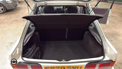 Lot 274 - 1987 FORD ESCORT XR3 INJ