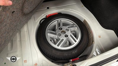 Lot 274 - 1987 FORD ESCORT XR3 INJ